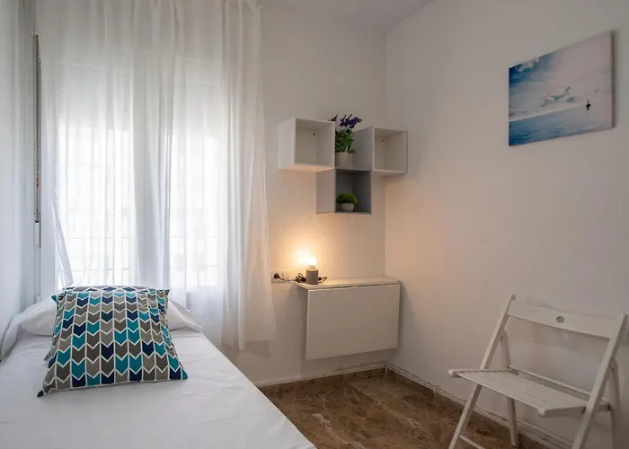 El Anteojo De Apartment *