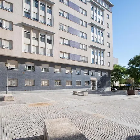 El Anteojo De Apartamento Cádis