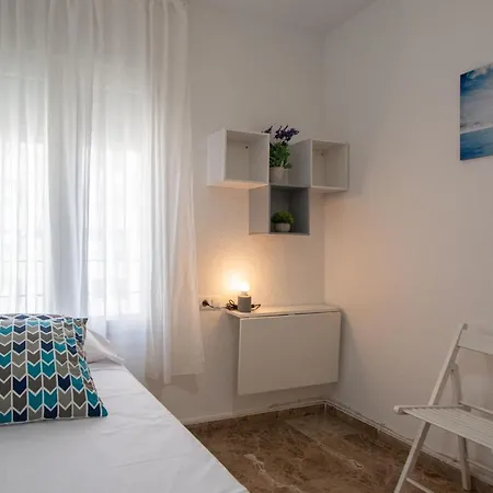 El Anteojo De Apartment *